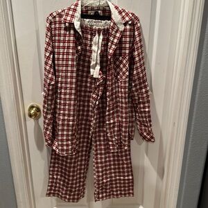 Victoria’s Secret 3 pc set plaid pajamas cotton shirt/pants (s) & large slippers
